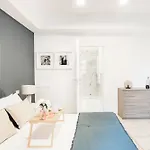 Easylife - Elegante E Rifinito Appartamento Vista Duomo In Piazza San Babila